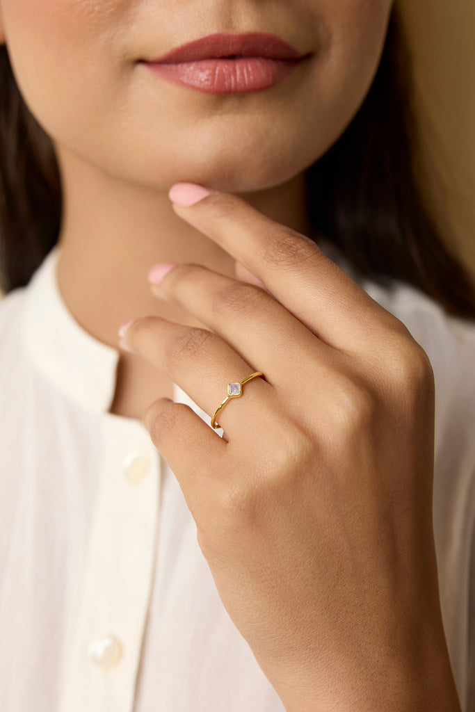 Banyan Dainty 18kt Gold Square Rainbow Moonstone Ring the secret garden UK